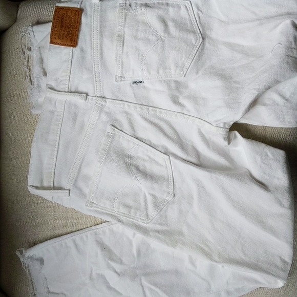 Levi's 724 high rise ankle white jeans - Picture 5 of 5